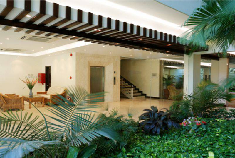 Nice serviced apartment for lease Saigon located at Nguyen Van Troi street