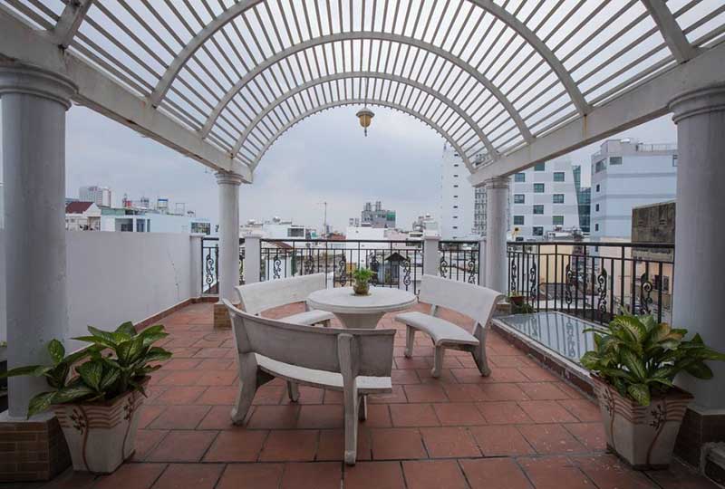 Penthouse serviced apartment for rent  in Saigon Binh Thanh district