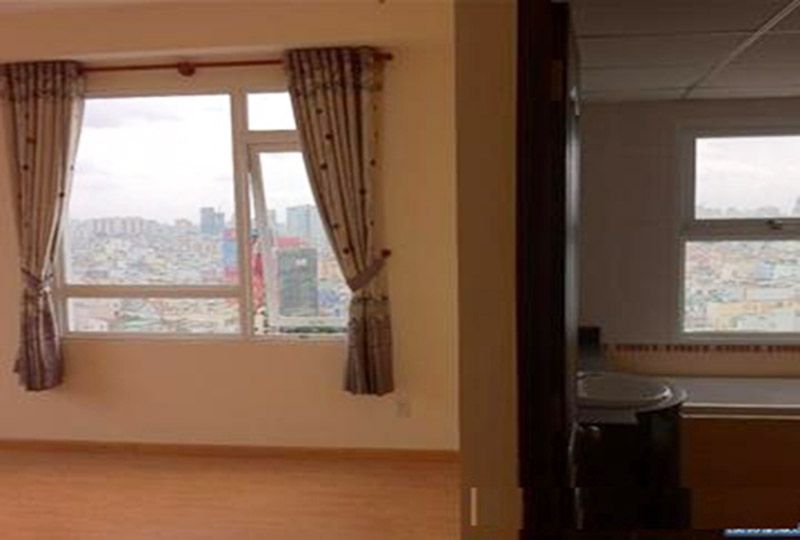 Unfurnished apartment for rent on Satra Eximland Phu Nhuan district HCMC