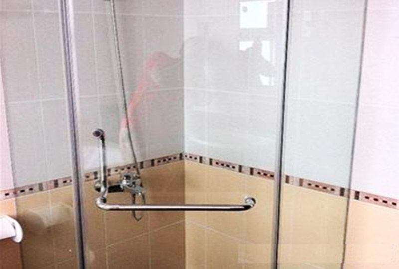 Unfurnished apartment for rent on Satra Eximland Phu Nhuan district HCMC