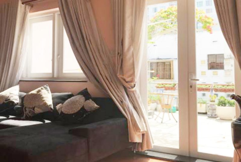 Nice house for rent in Tan Dinh ward district 1 Nguyen Van Nguyen street