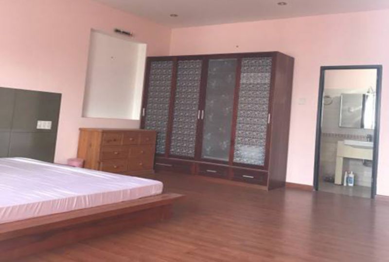 Nice house for rent in Tan Dinh ward district 1 Nguyen Van Nguyen street