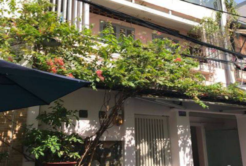 Nice house for rent in Tan Dinh ward district 1 Nguyen Van Nguyen street