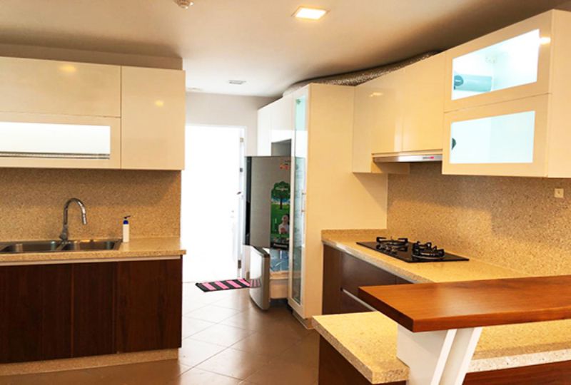 Three bedroom apartment in Riverside Residence for lease in district 7