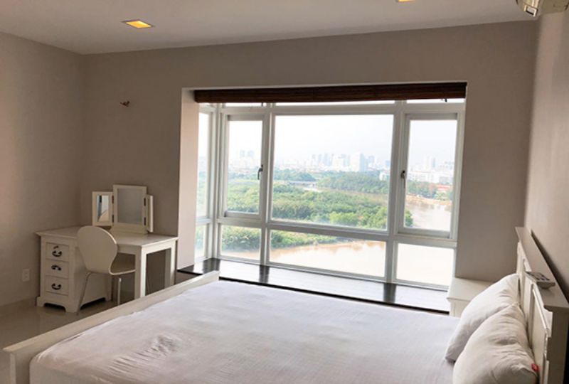 Three bedroom apartment in Riverside Residence for lease in district 7