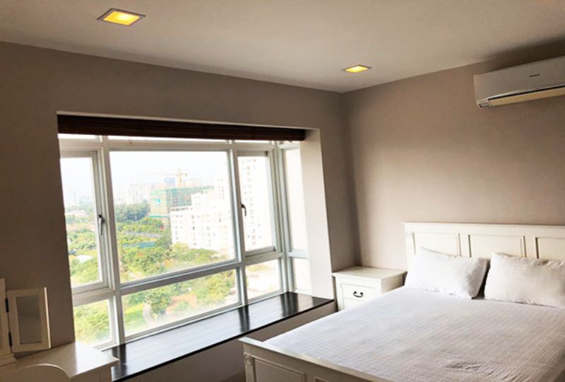 Three bedroom apartment in Riverside Residence for lease in district 7