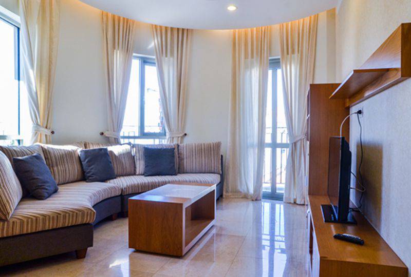 3 serviced apartment for lease on Sai Gon Pavillon District 3 - balcony style