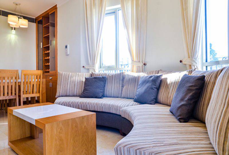 3 serviced apartment for lease on Sai Gon Pavillon District 3 - balcony style