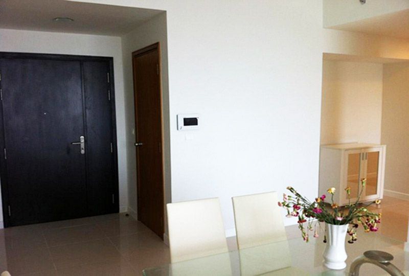 Leasing an apartment in Sunrise City , District 7, Ho Chi Minh city .
