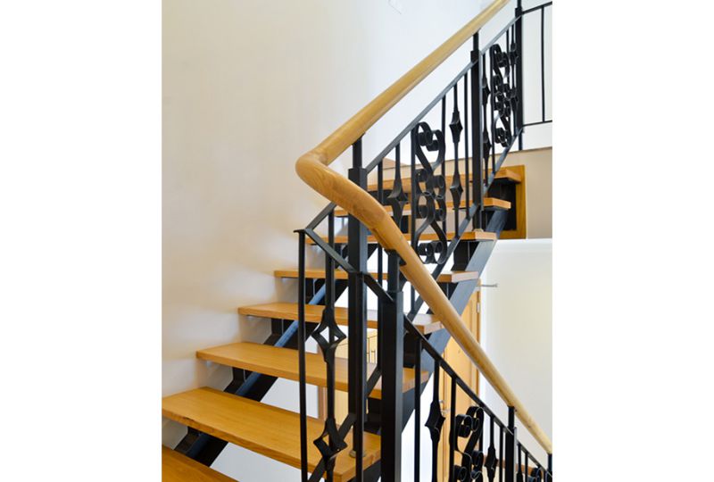 Duplex serviced apartment for rent on Sai Gon Pavillon serviced in District 3