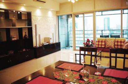 Luxury apartment for lease on Sailing tower in NTMK street district 1