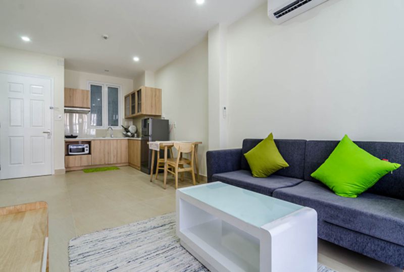 Nice serviced apartment for lease on Nguyen Huu Canh street Binh Thanh