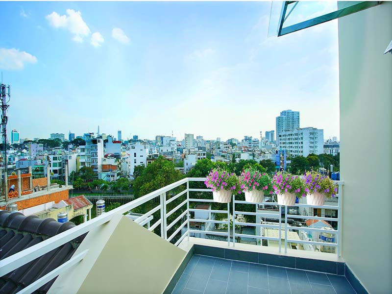 Penthouse serviced apartment for lease in Phan Xich Long - Phu Nhuan