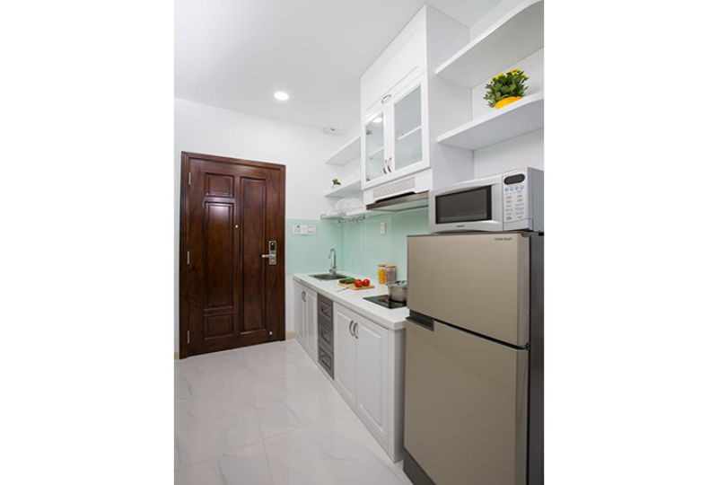 Studio serviced apartment for rent in Nguyen Trai street Ben Thanh market