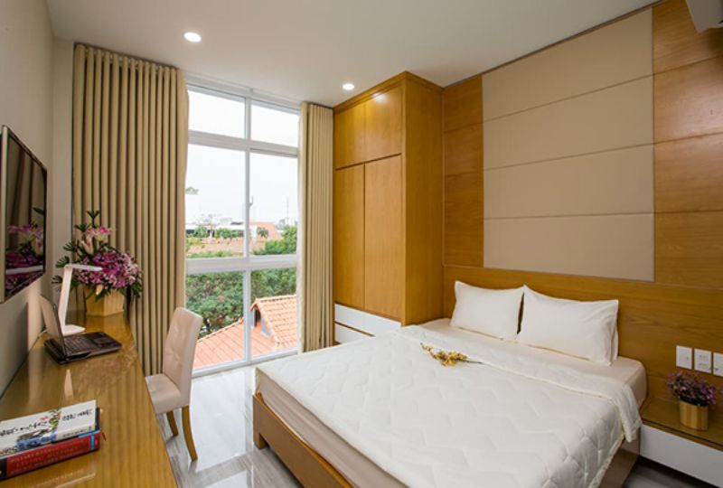Brandnew studio serviced apartment for lease on Nguyen Trai - district 1