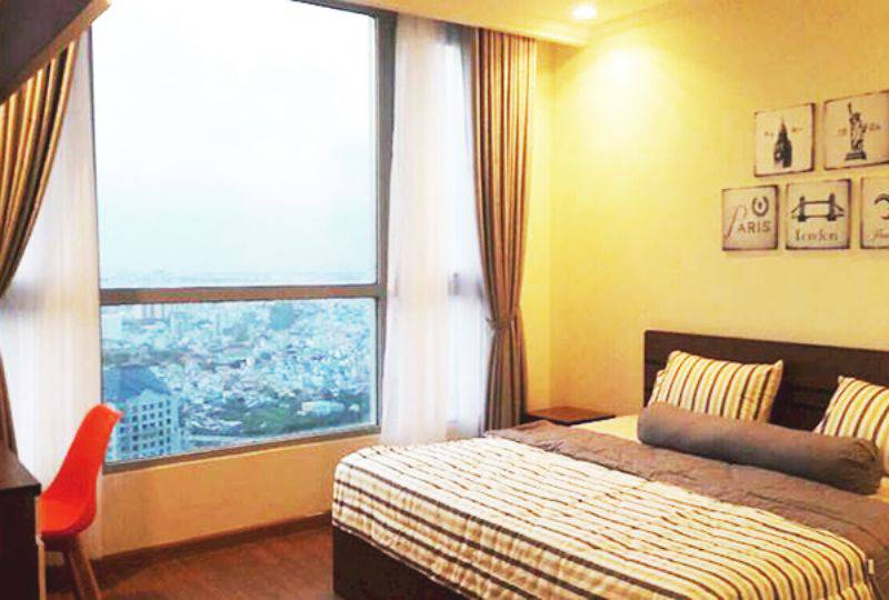 Brand-new apartment for rent on Vinhomes Central Park with nice interiors
