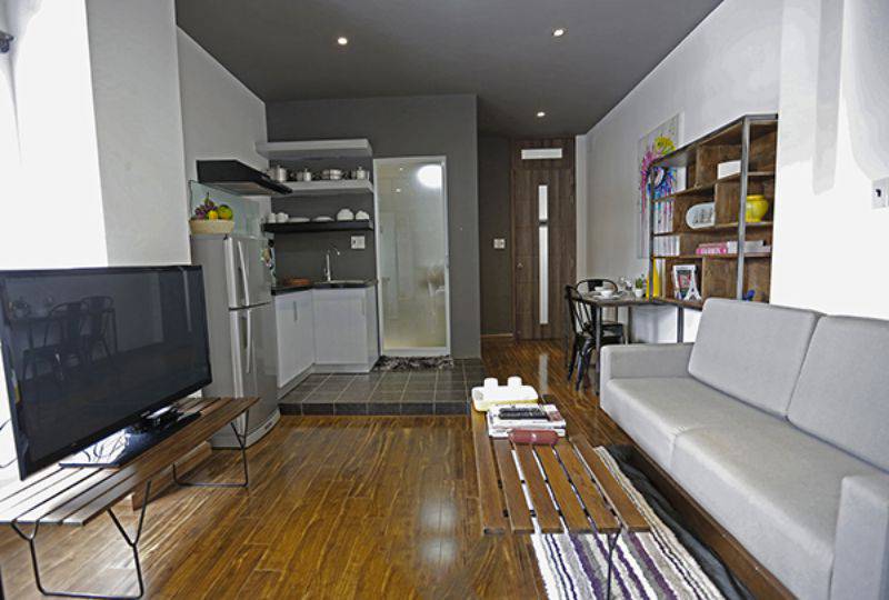 Nice serviced apartment for rent in District 3 - One bedroom Standard style