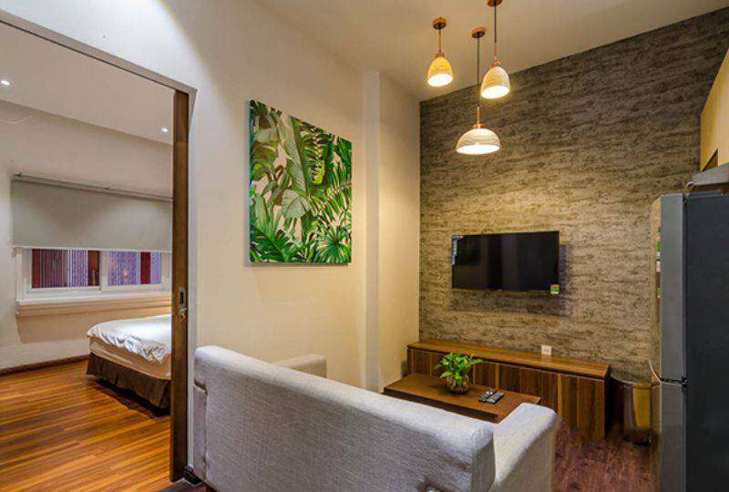 Nice serviced apartment for lease in Le Lai street Ben Thanh ward district 1