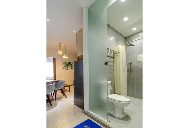 Luxury serviced apartment for rent in Le Lai street Ben Thanh - district 1