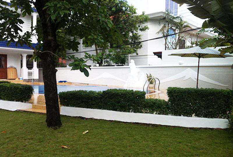 Lage villa for rent on Thao Dien area district 2 HCMC 
