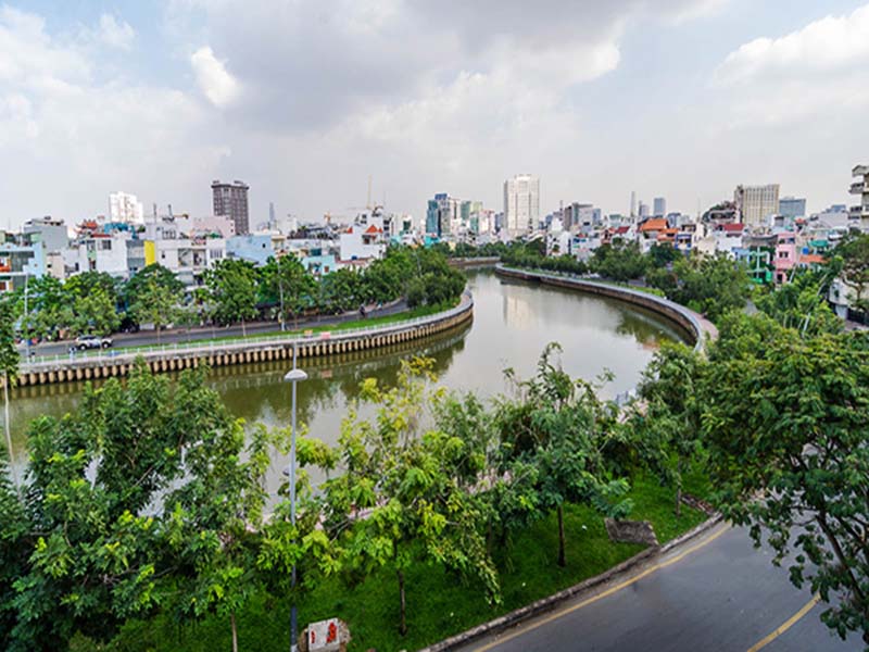 Luxury serviced apartment for rent in Truong Sa street Phu Nhuan District