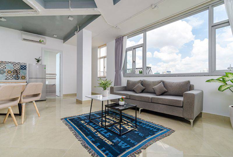 Luxury Penthouse serviced apartment for lease in Truong Sa street HCMC