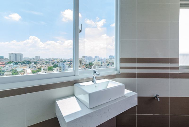 Luxury Penthouse serviced apartment for lease in Truong Sa street HCMC