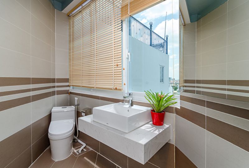 Luxury Penthouse serviced apartment for lease in Truong Sa street HCMC
