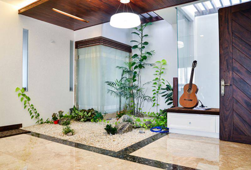 Nice Penthouse serviced apartment in Phu Nhuan district now leasing