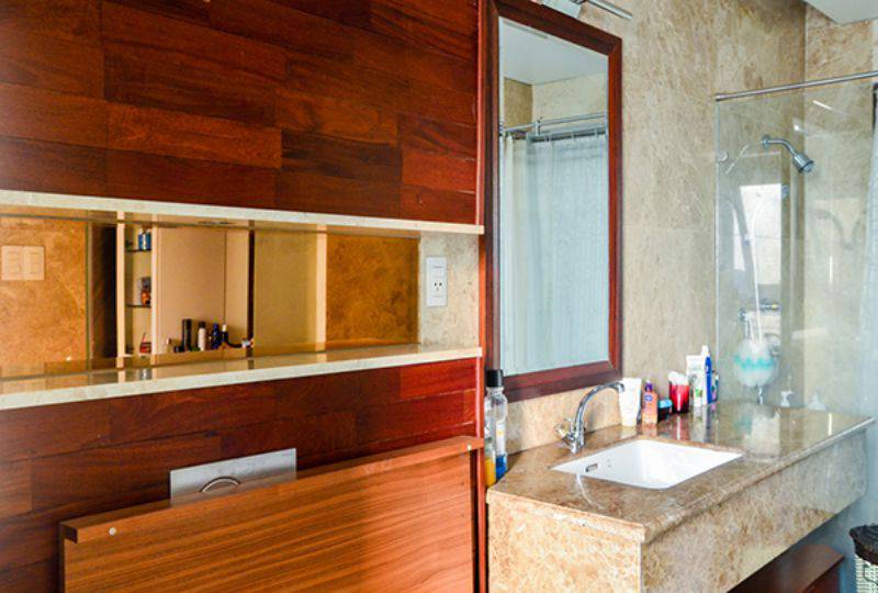Nice Penthouse serviced apartment in Phu Nhuan district now leasing