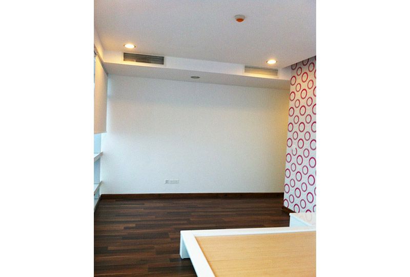 Nice apartment for rent in Petroland Power building Phu My Hung District 7