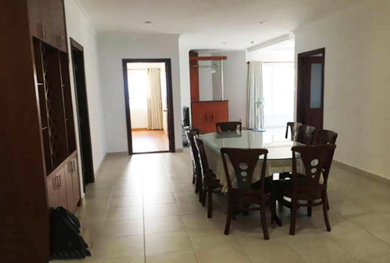 Cheap apartment for rent on Phuc Yen apartment Tan Binh district