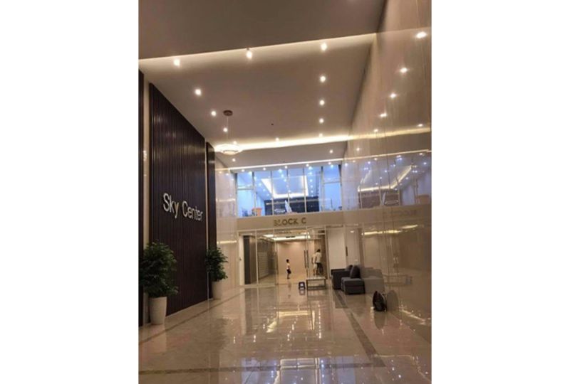 Sky Center apartment for rent in Saigon near the airport Phu nhuan district