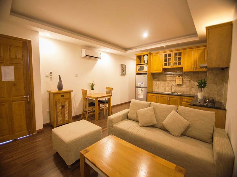 Nice serviced apartment for rent in district 1 - Tran Hung Dao street