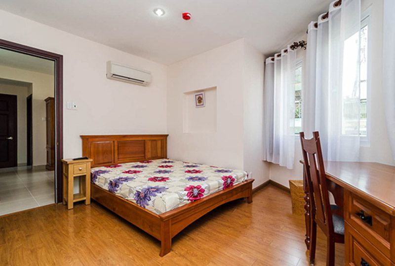 Serviced apartment for rent on Nguyen Thi Minh Khai street Dakao ward District 1.