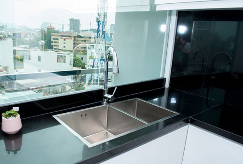 Serviced apartment for rent in Saigon Nguyen Van Troi street, district 3