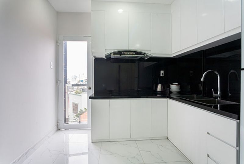 2 bedroom serviced apartment for rent on Nguyen Van Troi street, district 3