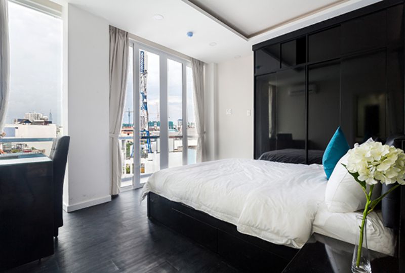 2 bedroom serviced apartment for rent on Nguyen Van Troi street, district 3
