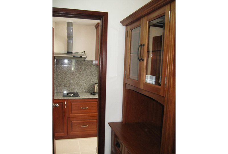 Studio serviced apartment for lease on Nguyen Thi Minh Khai street District 1.
