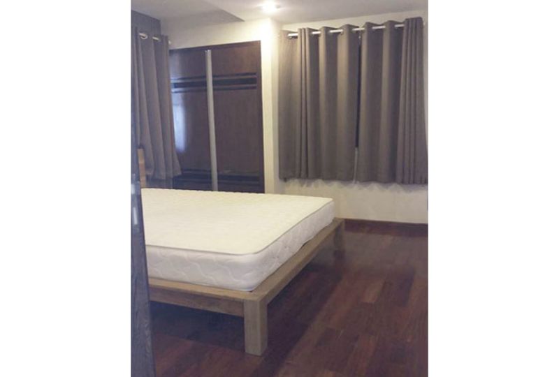Penthouse serviced apartment for rent in Cuu Long street Tan Binh District