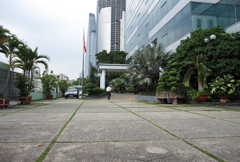 Office for lease in Saigon Port,Nguyen Tat Thanh street, District 4 , nearby district 1, Nice view .