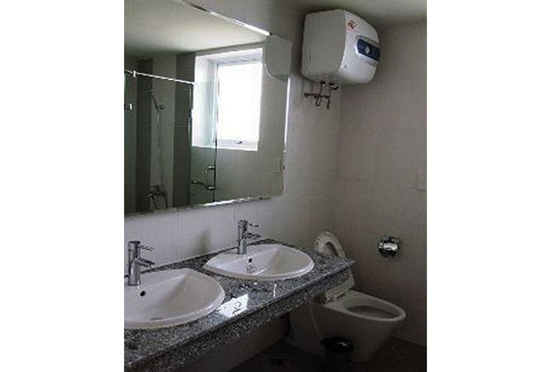 Leasing apartment in Riverside Residence Nguyen Luong Bang street  District 7.
